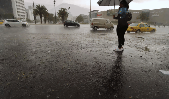 Inamhi alerta por lluvias, tormentas eléctricas y fuertes vientos