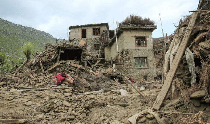 Terremoto en Afganistán deja más de 1.400 muertos y 3.100 heridos