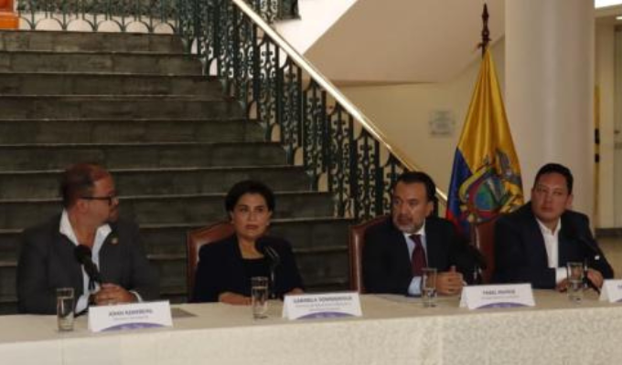 Municipios de Ecuador exigen reunión urgente con el Gobierno de Noboa