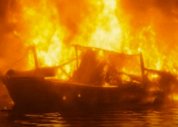 Armada señala a la banda Sao-Box por ataque e incendio de barcos