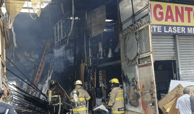 Incendio en Guayaquil deja 16 evacuados