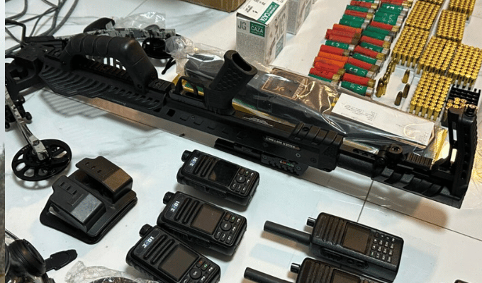 Golpe nacional al narco: 12 capturados y 730 paquetes de cocaína