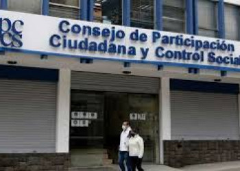 Jueza Nubia Vera decidirá freno al concurso para dos vocales del CNE
