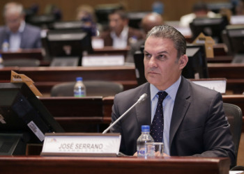 Miami decide el futuro de José Serrano este jueves
