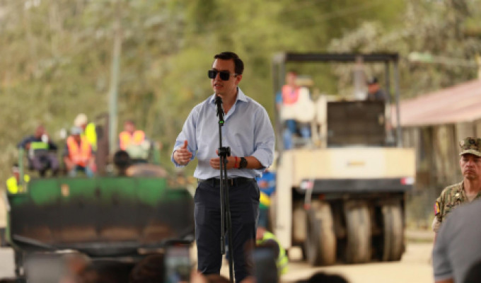 Noboa anunció alcantarillado y planta de tratamiento para Piñas