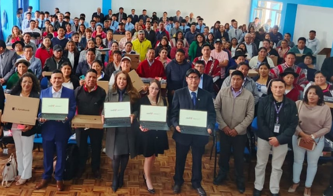 Inversión de más de USD 158 mil en laptops