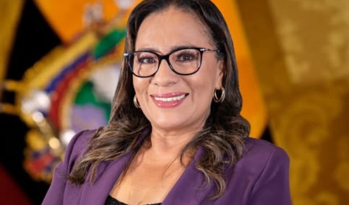 Ministra calificó marcha en Cuenca como totalmente política