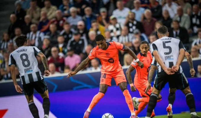 Rashford se luce: Barcelona vence 1-2 al Newcastle en Champions