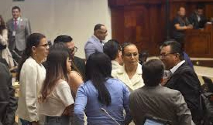 Correísmo anuncia demanda contra el Decreto 148 de Noboa