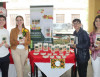 Wambras Emprendiendo abrió su feria por el Día de las Flores Amarillas