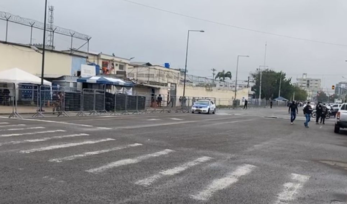 Explosiones y balacera en la cárcel de Machala dejan 14 muertos
