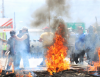 ECU 911 reporta bloqueos viales por paro nacional en Ecuador