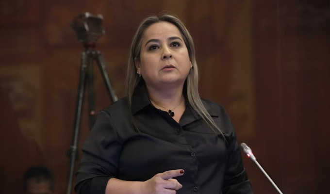 Con 77 votos en contra no prosperó revisar pagos a exmandatarios