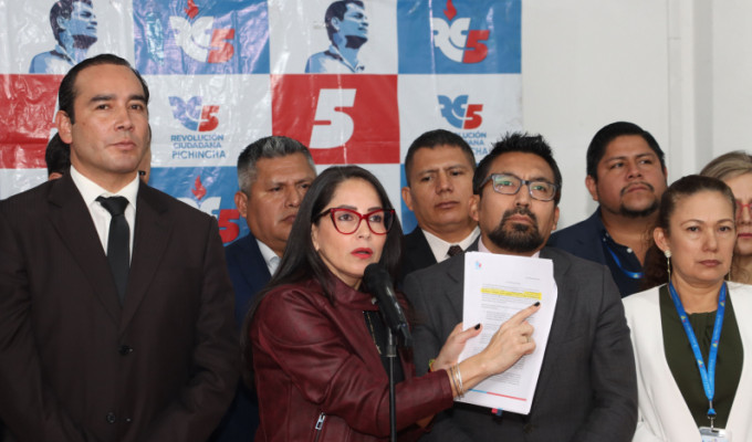 CNE deja fuera al correísmo de la campaña por el No en el referendo