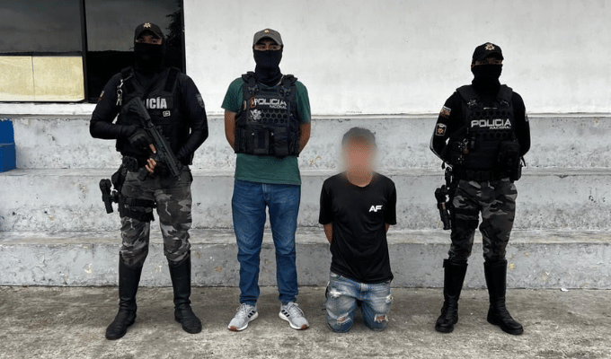 Persecución a pie acabó con un detenido y dos niños bajo resguardo