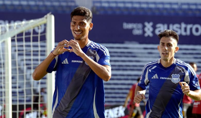 Emelec ganó con orgullo en plena crisis de sueldos
