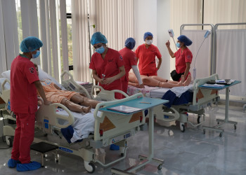 Centro de Simulación potencia el aprendizaje en Ambato
