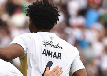 Darío Aimar se fue de Liga de Quito y dejó la zaga con tres centrales