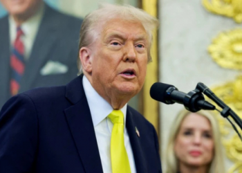 Trump admite autorización a la CIA para operar en Venezuela