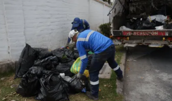 Manzano: “Esta medida no se revisa” sobre la tasa de basura en la luz