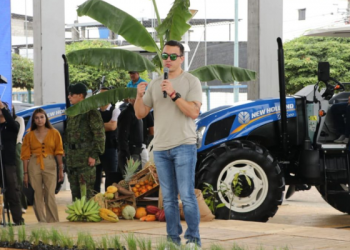 Noboa llevó ‘lluvia’ de ayudas al agro en Los Ríos