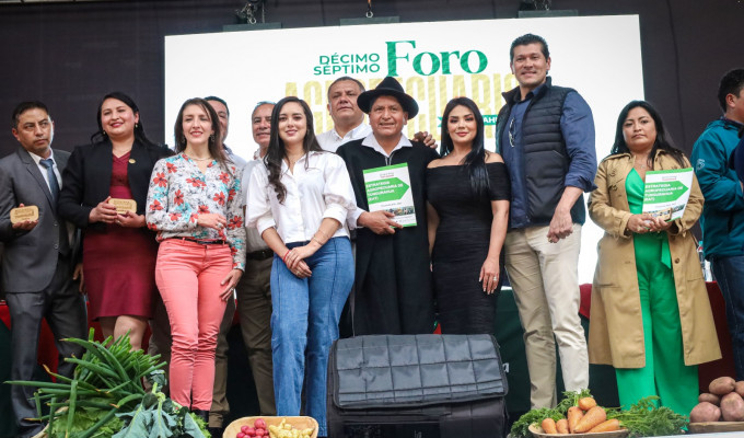 Tungurahua y AGROCALIDAD sellaron convenio para certificar fincas