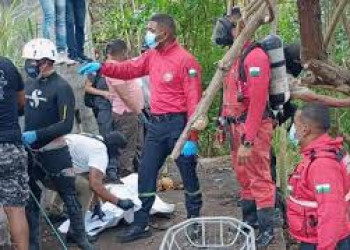 Hallan fosa clandestina en escuela abandonada de Esmeraldas