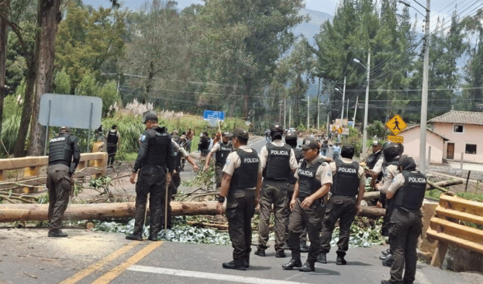 Tras fin de protestas, habilitaron vías clave en Imbabura y Pichincha