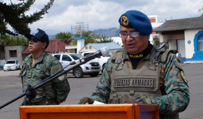 Viceprefecta de Tungurahua participa en cambio de mando del GOMAI