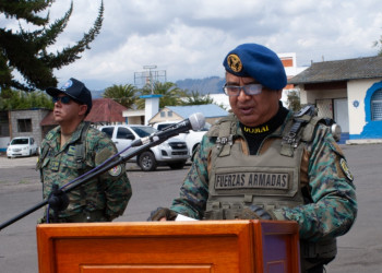 Viceprefecta de Tungurahua participa en cambio de mando del GOMAI