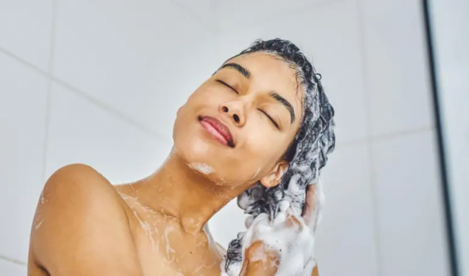 ¿Puede el champú reparar el cabello? 4 mitos desmentidos por expertas