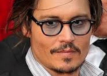 Johnny Depp regresa a Hollywood con cuento navideño gótico