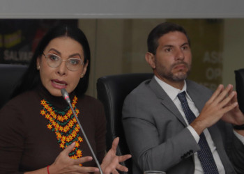 CNE presenta denuncias y Atamaint rechaza “desaparición” de RC