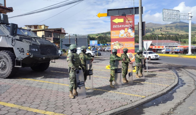 Chao estado de excepción en 10 provincias