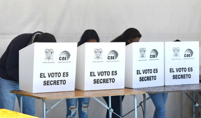 Campaña del referéndum y consulta 2025: del 1 al 13 de noviembre