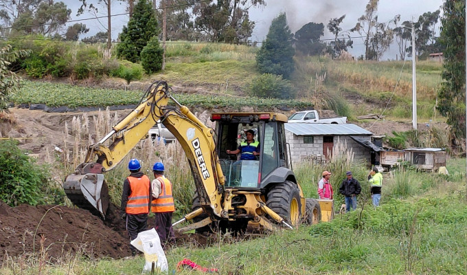 Ambato: la acequia Casimiro Pazmiño va al 98% y asegura riego para 3.7