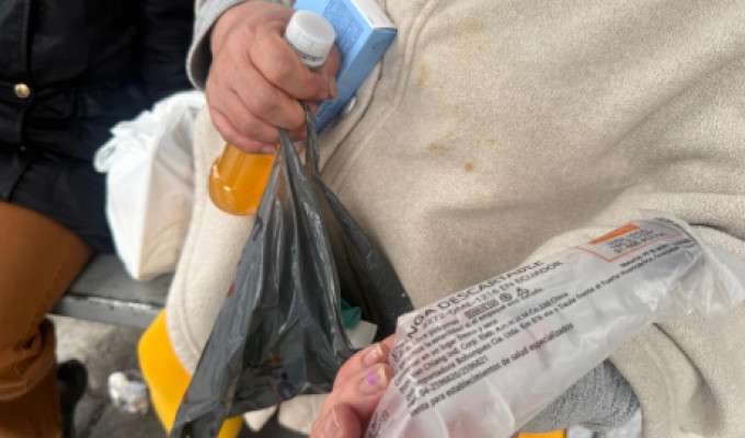 Quito faltan medicinas en hospitales y familias pagan recetas