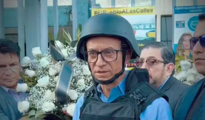 Christian Zurita pidió activar colaboración penal internacional