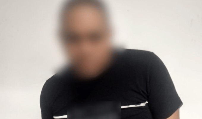 Camión con vigas metálicas escondía 2.400 bloques de droga