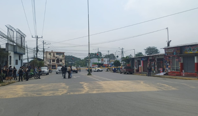 Tiros frente a la cárcel de mujeres