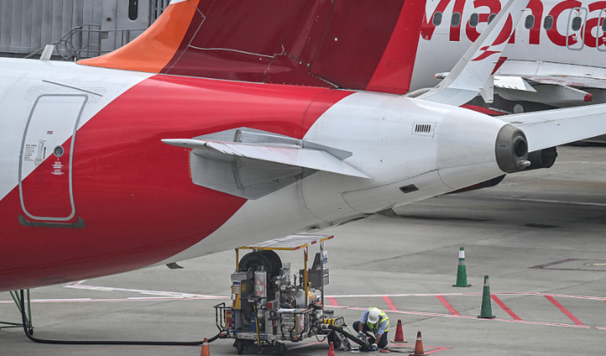 Ola de cancelaciones: aerolíneas frenan vuelos a Venezuela