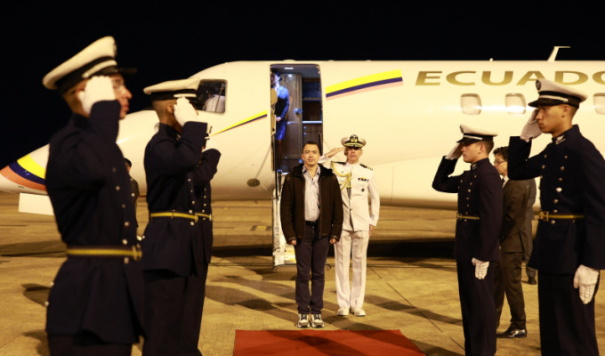 Noboa acumula 28 viajes internacionales en dos años