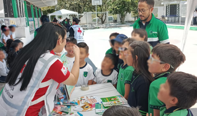 100 estudiantes aprendieron con la Cruz Roja en la UE Nueva Esperanza