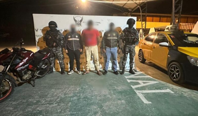 Esmeraldas: capturaron en flagrancia a presunto implicado en asesinato