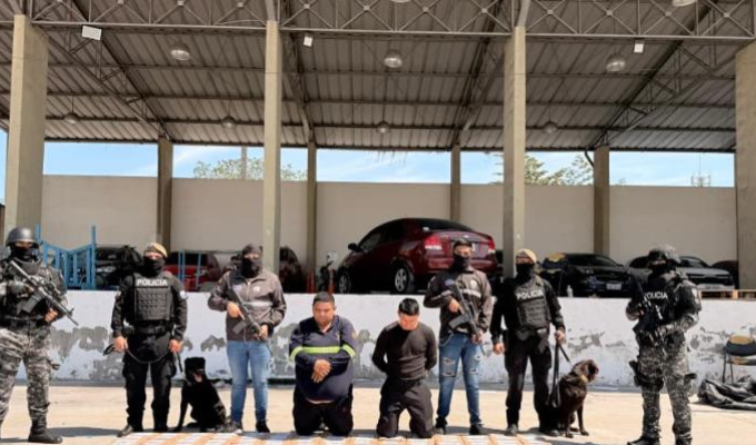 Golpe al narco en Guayaquil: 197 paquetes de cocaína en un puerto