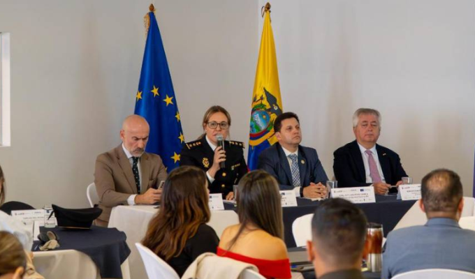 UE impulsa capacitación antilavado en Ecuador con Serpaz