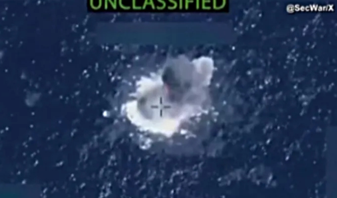 El Pentágono dice que abatió a 4 hombres en otro ataque a un barco