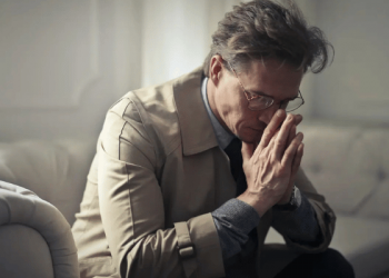 Tragar emociones pasa factura: tu cuerpo lo grita