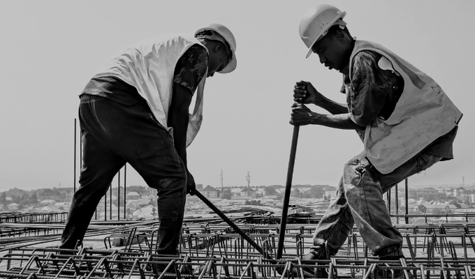 SBU 2026: empleadores plantearon USD 8 y trabajadores pidieron USD 20