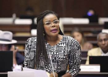 ADN y correísmo ‘salvaron’ del archivo la reforma contra la trata